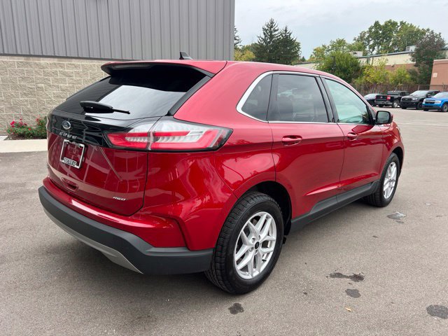 Certified 2024 Ford Edge SEL w/ Convenience Package AWD/4WD image 5