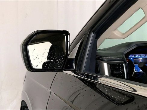 Used 2024 Ford Expedition Max XLT RWD image 10