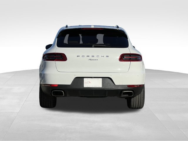 Used 2018 Porsche Macan AWD/4WD image 4
