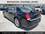 Used 2016 Chrysler 300 C image 3