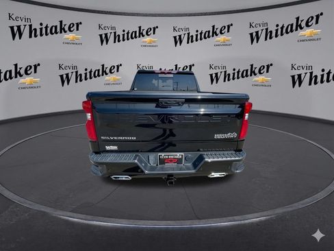 Certified 2023 Chevrolet Silverado 1500 High Country w/ High Country Premium Package AWD/4WD image 8