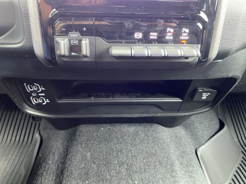 New 2026 RAM 3500 Tradesman image 33