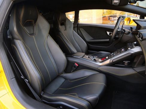 Used 2018 Lamborghini Huracan LP 580-2 image 8