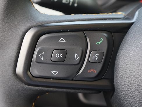 Used 2025 Jeep Wrangler Sport AWD/4WD image 22
