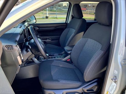 Used 2024 Ford Ranger XLT image 8