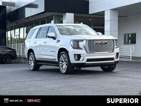 Used 2024 GMC Yukon Denali w/ LPO, Floor Liner Package AWD/4WD image 1