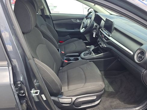 Used 2021 Kia Forte Sedan FWD image 13