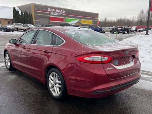 Used 2016 Ford Fusion SE w/ Equipment Group 202A FWD image 12