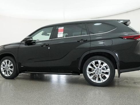 New 2026 Toyota Highlander Limited image 63