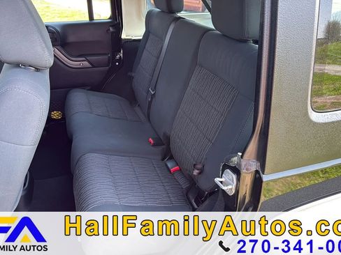 Used 2012 Jeep Wrangler Unlimited Sport AWD/4WD image 11