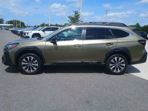 Certified 2025 Subaru Outback Limited AWD/4WD image 8
