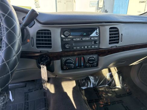 Used 2005 Chevrolet Impala w/ Preferred Equipment Group image 22