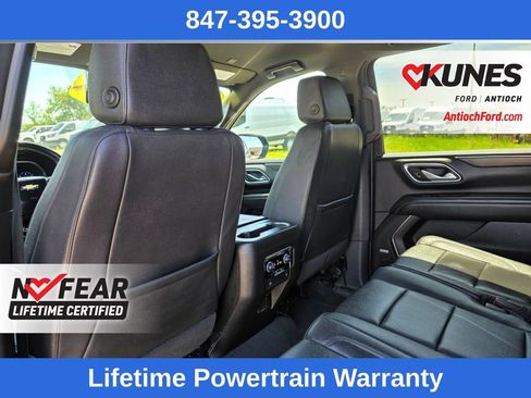 Used 2023 Chevrolet Suburban LT AWD/4WD image 24