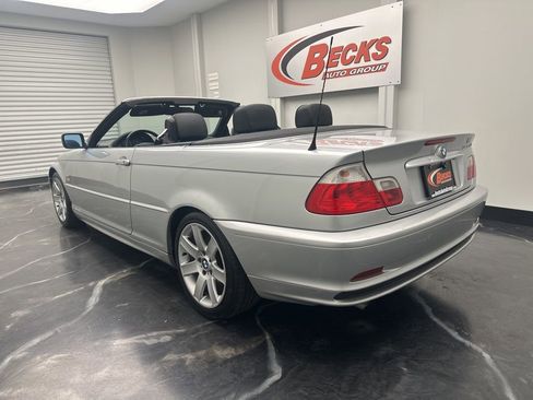 Used 2002 BMW 325Ci Convertible image 4