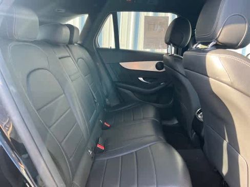 Certified 2022 Mercedes-Benz GLC 300 image 17