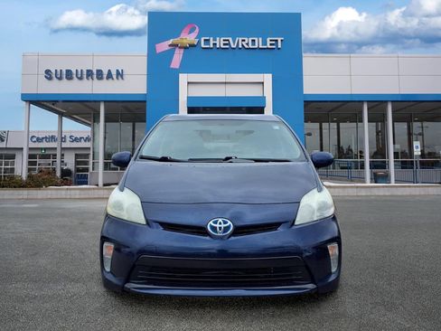 Used 2013 Toyota Prius Two FWD image 2