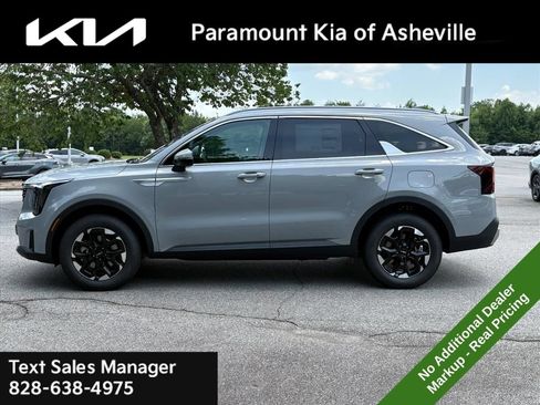 New 2026 Kia Sorento S AWD/4WD image 3