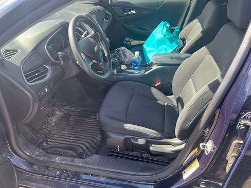 Used 2018 Chevrolet Malibu LS FWD image 13