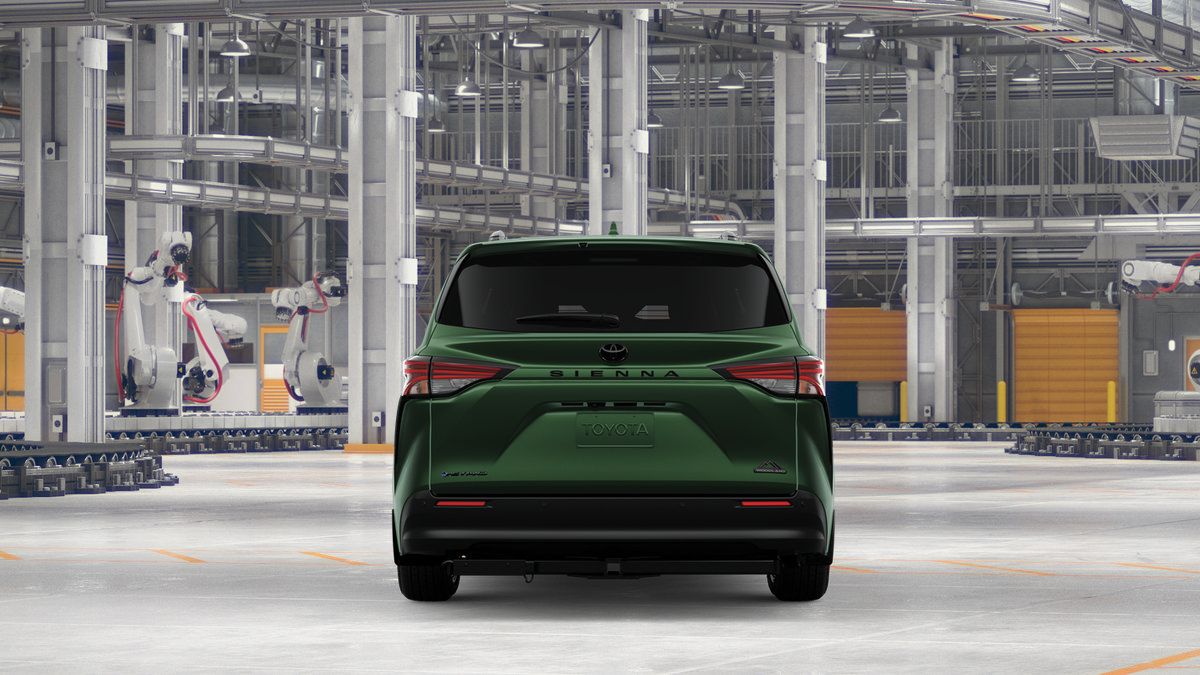 New 2026 Toyota Sienna XLE Woodland Edition AWD/4WD image 10
