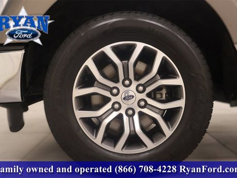 Used 2022 Ford F150 Lariat w/ Equipment Group 501A Mid image 23