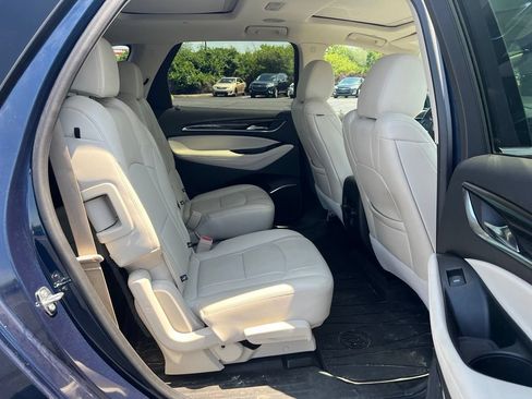 Used 2023 Buick Enclave Essence w/ Experience Buick Package AWD/4WD image 11