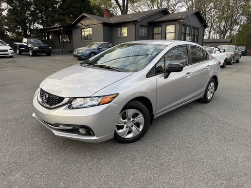 Used 2015 Honda Civic LX image 1