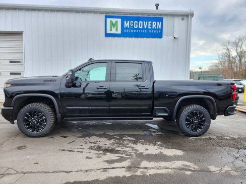 New 2026 Chevrolet Silverado 2500 High Country w/ Midnight Edition image 2