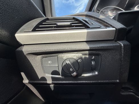 Used 2017 BMW 230i xDrive Convertible image 37