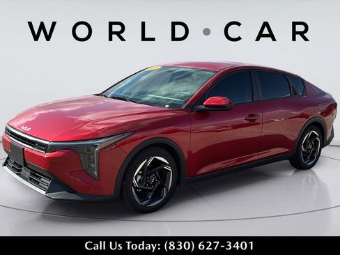 Used 2025 Kia K4 EX FWD image 11