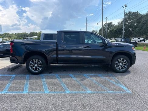 Used 2024 Chevrolet Silverado 1500 RST w/ Convenience Package II AWD/4WD image 4
