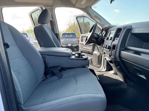 Used 2018 RAM 2500 Tradesman w/ Chrome Appearance Group AWD/4WD image 21