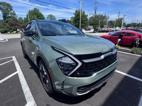 Certified 2023 Kia Sportage X-Line w/ X-Line Premium Package AWD/4WD image 2