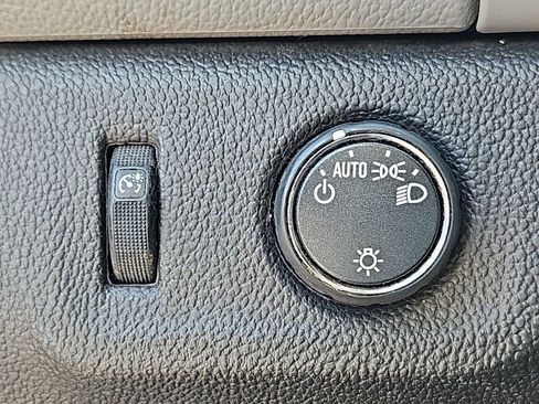 Used 2015 Chevrolet Colorado W/T w/ WT Convenience Package image 29