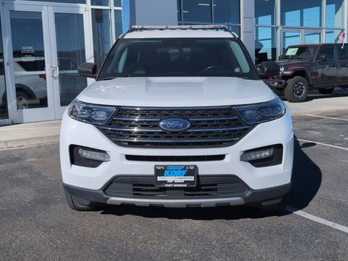 Used 2023 Ford Explorer XLT w/ Equipment Group 202A image 2