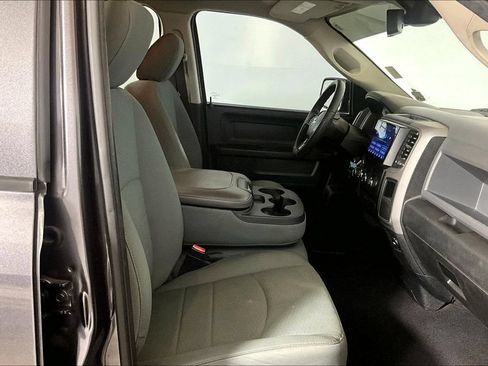 Used 2018 RAM 1500 Tradesman w/ Popular Equipment Group RWD image 6