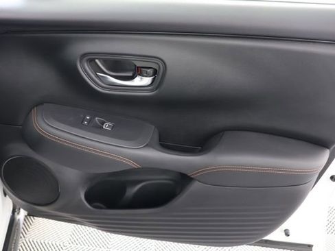 Certified 2023 Honda HR-V Sport image 27