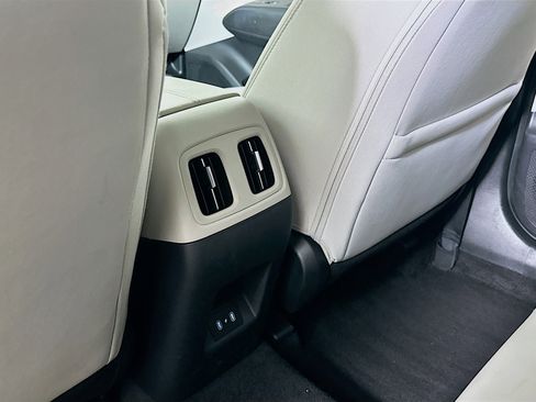 Used 2025 Hyundai Tucson SEL FWD image 27