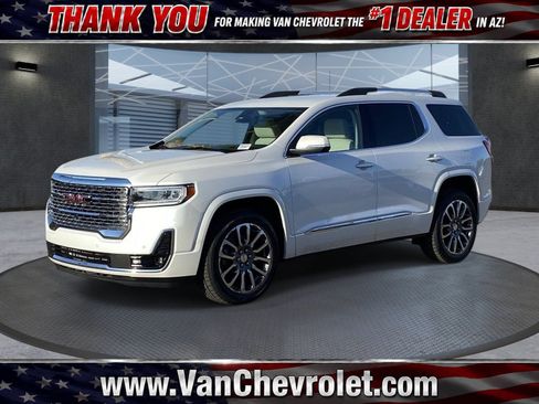 Used 2021 GMC Acadia Denali w/ Denali Technology Package FWD image 1