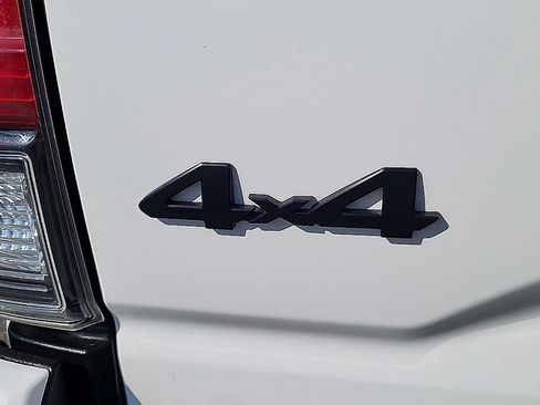 Used 2021 Toyota Tacoma TRD Pro AWD/4WD image 36