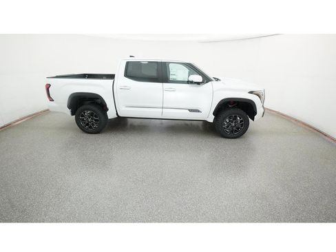 New 2025 Toyota Tundra Platinum image 11