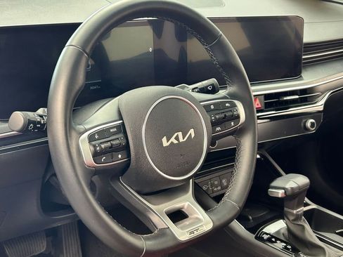 Used 2025 Kia K5 GT-Line w/ GT-Line Premium Package FWD image 17