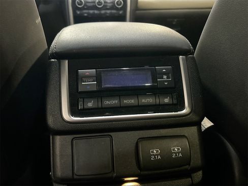 Used 2021 Subaru Ascent Limited w/ Technology Package image 27