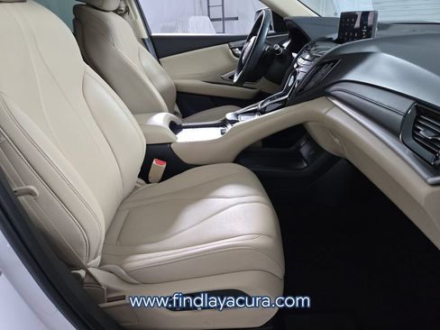 Used 2024 Acura RDX SH-AWD image 19