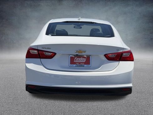 Used 2017 Chevrolet Malibu LT FWD image 5
