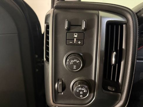 Used 2017 Chevrolet Silverado 1500 LTZ Z71 w/ LTZ Plus Package AWD/4WD image 14