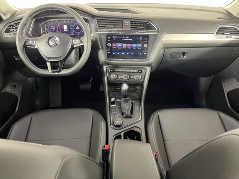 Used 2021 Volkswagen Tiguan SEL image 10