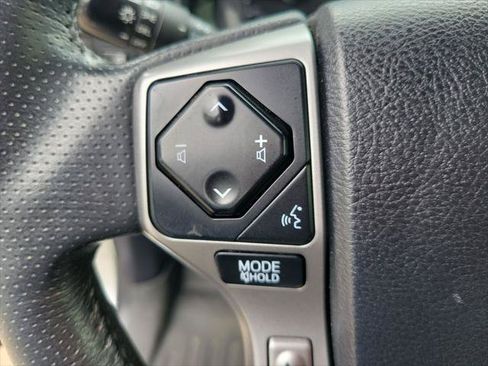 Certified 2020 Toyota 4Runner SR5 RWD image 26