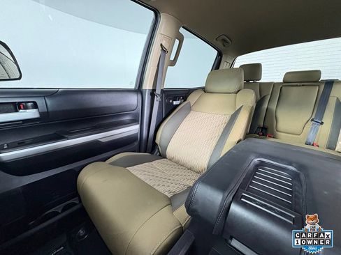 Used 2014 Toyota Tundra SR5 w/ SR5 Upgrade Package AWD/4WD image 17