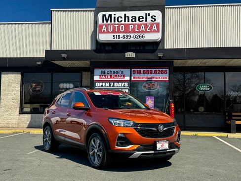 Used 2022 Buick Encore GX Select w/ Experience Buick Package image 2