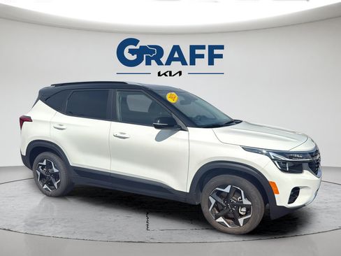 Used 2025 Kia Seltos S AWD/4WD image 16